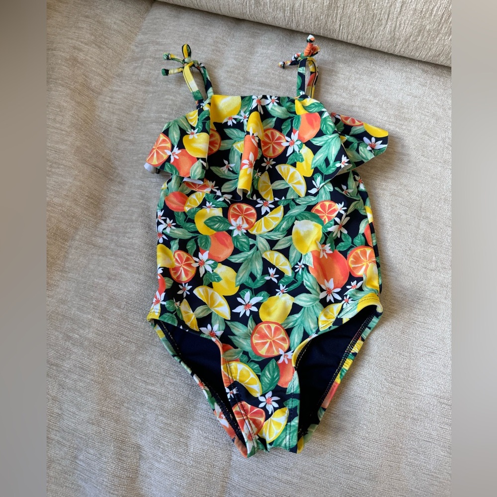 Old Navy 2T Swimsuit